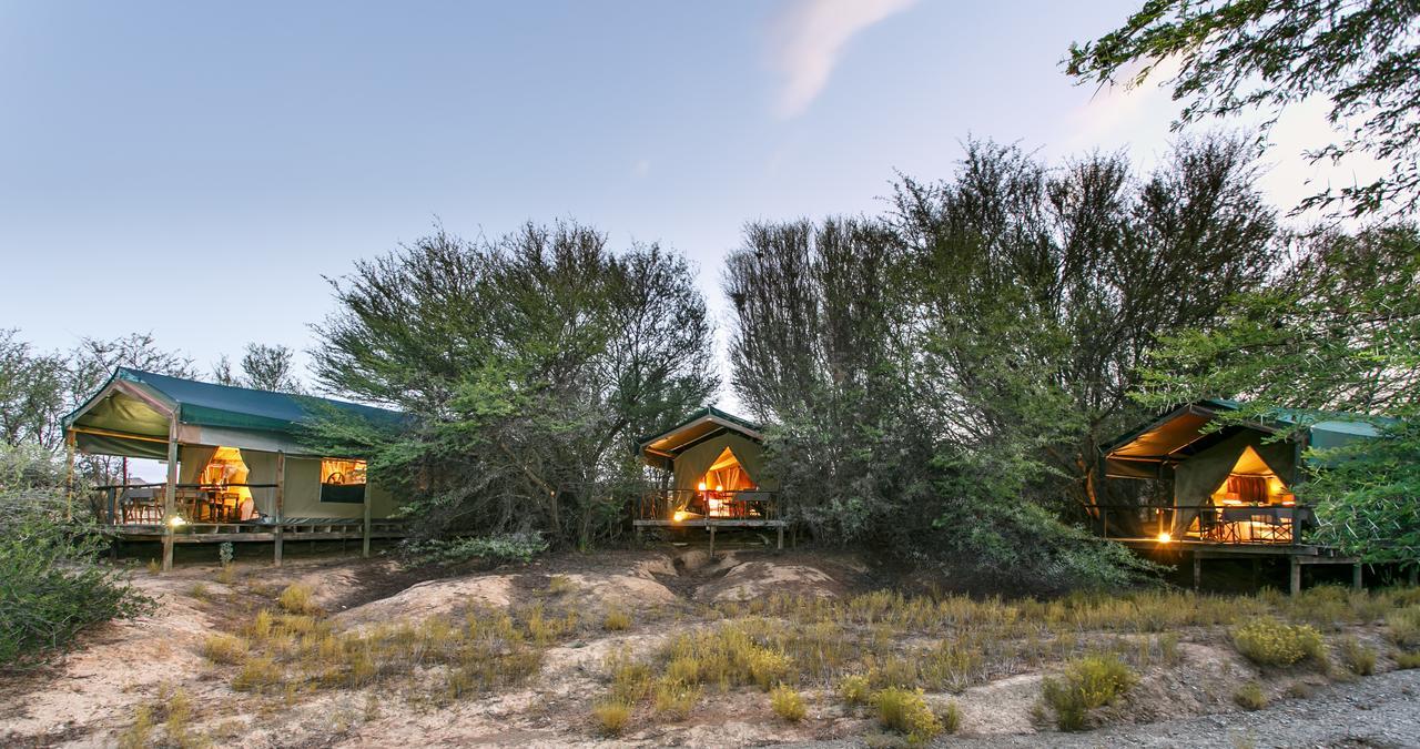 Chandelier Game Lodge Oudtshoorn Exterior photo